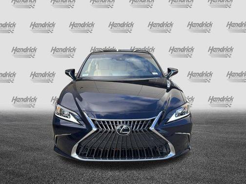 2025 Lexus ES 350 Base