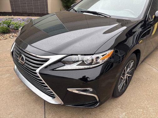 2017 Lexus ES 350 Base