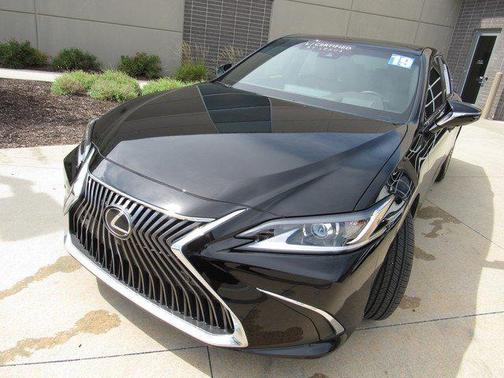 2019 Lexus ES 350 Luxury