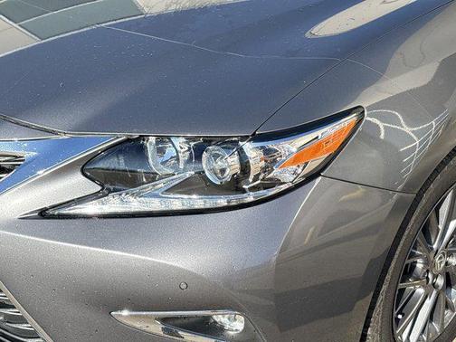 2018 Lexus ES 350 Base