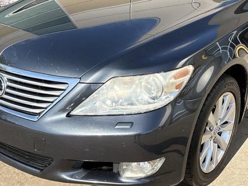 2010 Lexus LS 460 Base