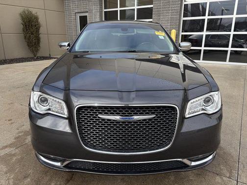 2018 Chrysler 300 Limited