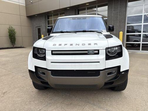 2023 Land Rover Defender 90 X-Dynamic SE