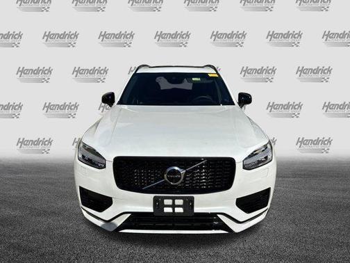 2022 Volvo XC90 Recharge Plug-In Hybrid T8 R-Design 7 Passenger