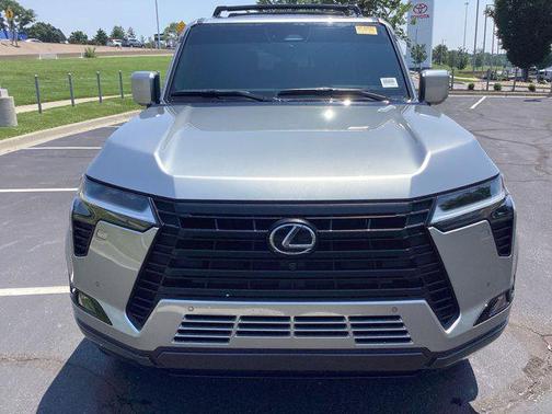 2024 Lexus GX 550 Luxury+