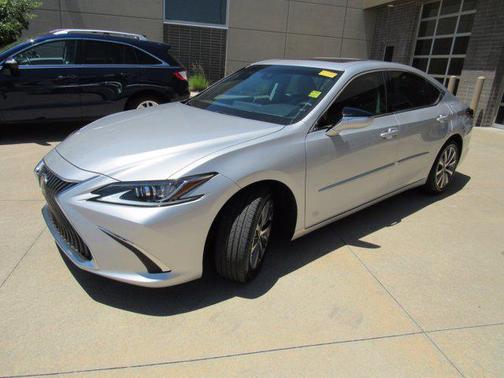 2019 Lexus ES 350 Base