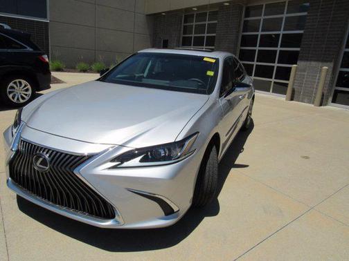 2019 Lexus ES 350 Base