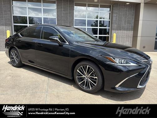 Caviar 2024 Lexus ES 300h Base