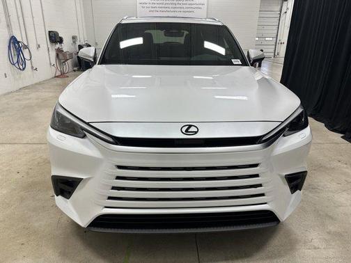 Wind Chill Pearl 2026 Lexus TX 350 Luxury