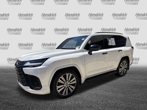 Eminent White Pearl 2023 Lexus LX 600 Luxury
