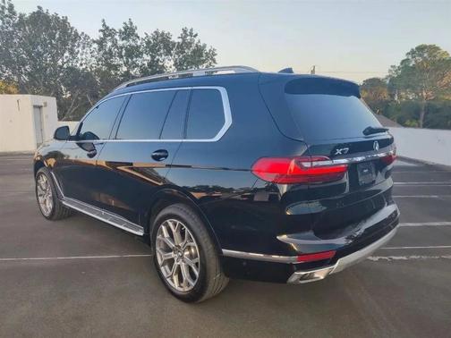 Phytonic Blue Metallic 2019 BMW X7 xDrive40i