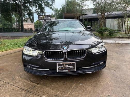 Black Sapphire Metallic 2018 BMW 330 330i 4dr Sedan