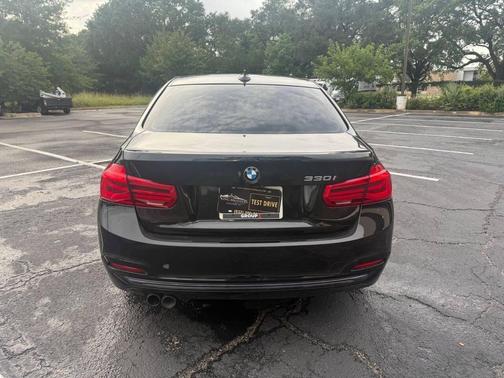Black Sapphire Metallic 2018 BMW 330 330i 4dr Sedan