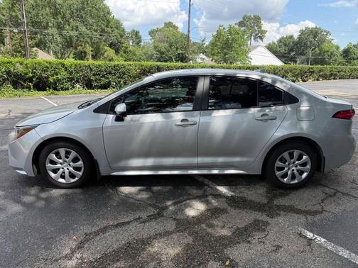 Classic Silver Metallic 2025 Toyota Corolla LE