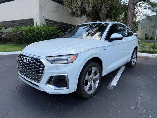 Ibis White 2021 Audi Q5 45 Prestige