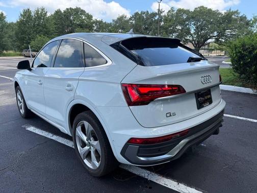 Ibis White 2021 Audi Q5 45 Prestige