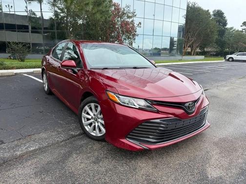 Ruby Flare Pearl 2019 Toyota Camry LE
