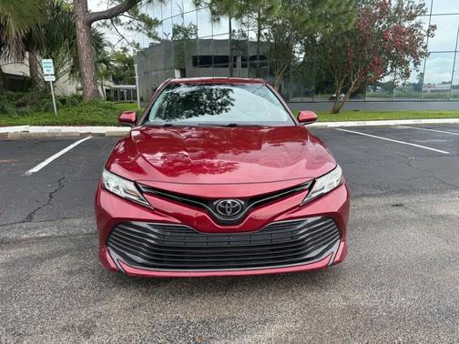 Ruby Flare Pearl 2019 Toyota Camry LE