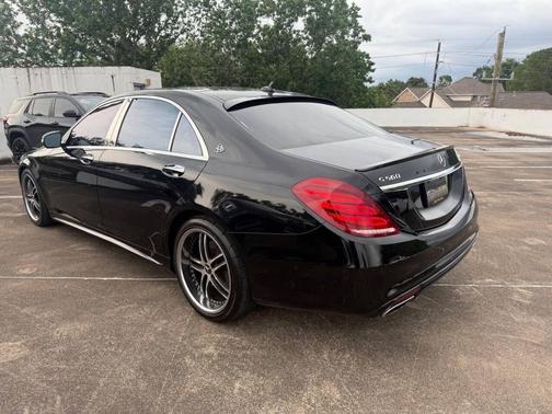 Black 2015 Mercedes-Benz S-Class S 550 4dr Sedan