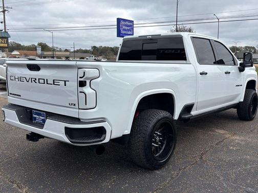 2024 Chevrolet Silverado 2500 LTZ