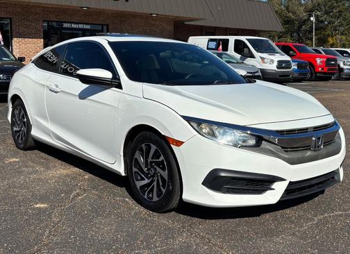 2016 Honda Civic 2dr CVT LX-P