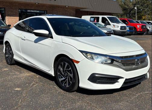 2016 Honda Civic LX-P