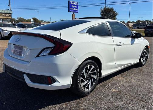 2016 Honda Civic LX-P