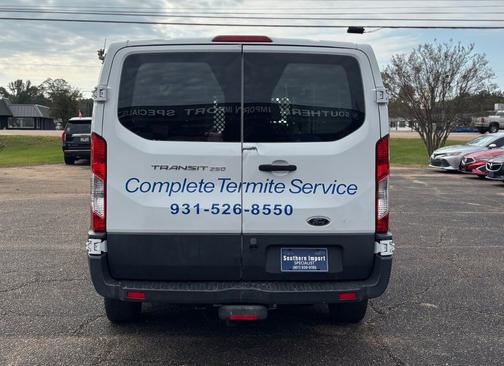 Oxford White 2016 Ford Transit-250 T-250 130" Low Rf 9000 GVWR Swing-Out RH Dr