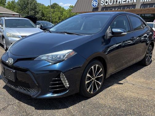 Galactic Aqua Mica 2017 Toyota Corolla XSE CVT (Natl)