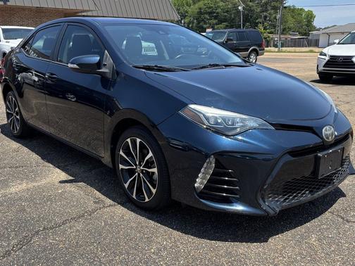 Galactic Aqua Mica 2017 Toyota Corolla XSE CVT (Natl)