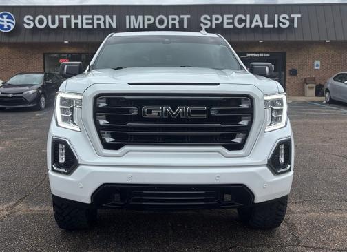 2022 GMC Sierra 1500 Limited 4WD Crew Cab 147" AT4