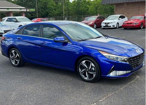 2021 Hyundai ELANTRA Limited IVT