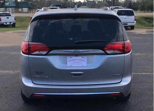2018 Chrysler Pacifica Limited