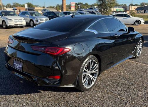2018 INFINITI Q60 3.0T LUXE