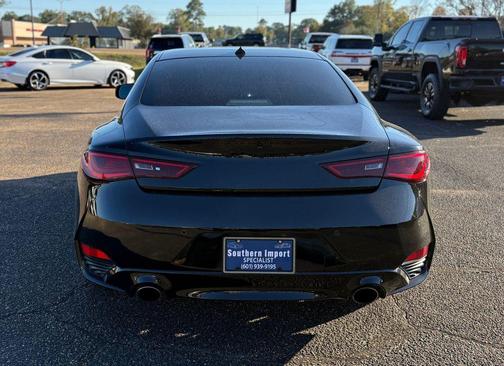 2018 INFINITI Q60 3.0T LUXE
