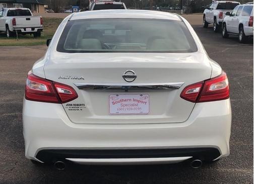 2017 Nissan Altima 2.5 Sedan