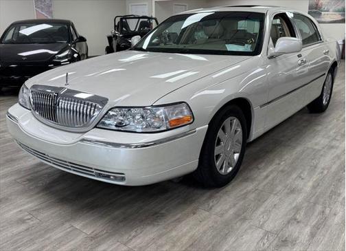 2007 Lincoln Town Car Signature