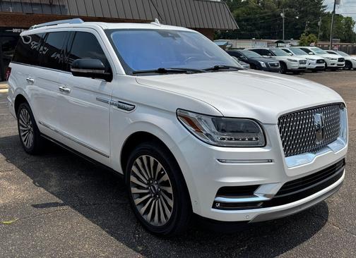 White Platinum Metallic Tri-Coat 2019 Lincoln Navigator Reserve 4x4