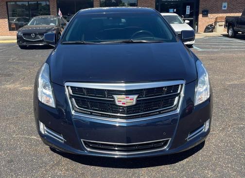 2017 Cadillac XTS 4dr Sdn Premium Luxury FWD