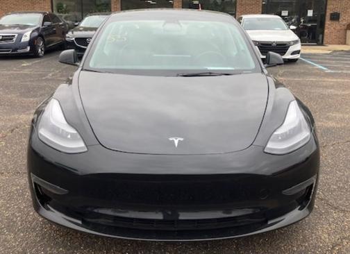 2023 Tesla Model 3 RWD