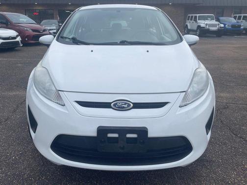 2013 Ford Fiesta SE