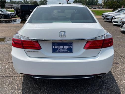 White Orchid Pearl 2013 Honda Accord 4dr I4 CVT EX-L