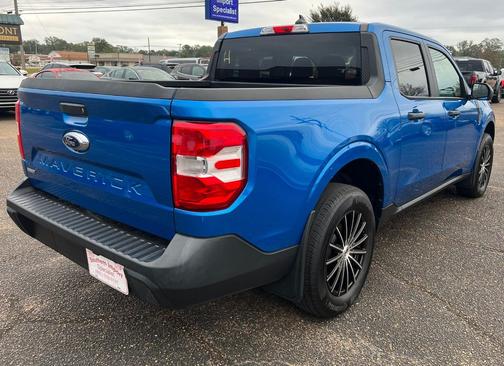 Velocity Blue Metallic 2022 Ford Maverick FWD SuperCrew