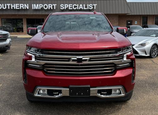 2021 Chevrolet Silverado 1500 4WD Crew Cab 147" High Country