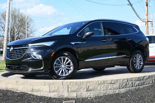 Ebony Twilight 2023 Buick Enclave Essence AWD