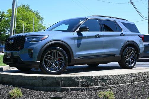 Vapor Blue 2025 Ford Explorer ST