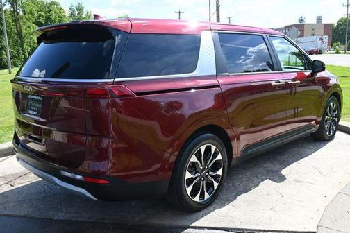 Flare Red 2022 Kia Carnival EX