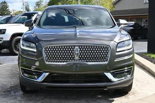 2019 Lincoln Nautilus Select