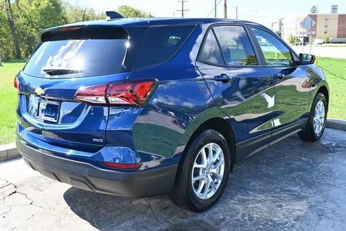 2022 Chevrolet Equinox LS