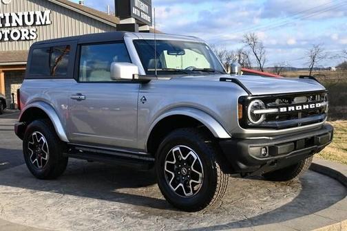2022 Ford Bronco Outer Banks